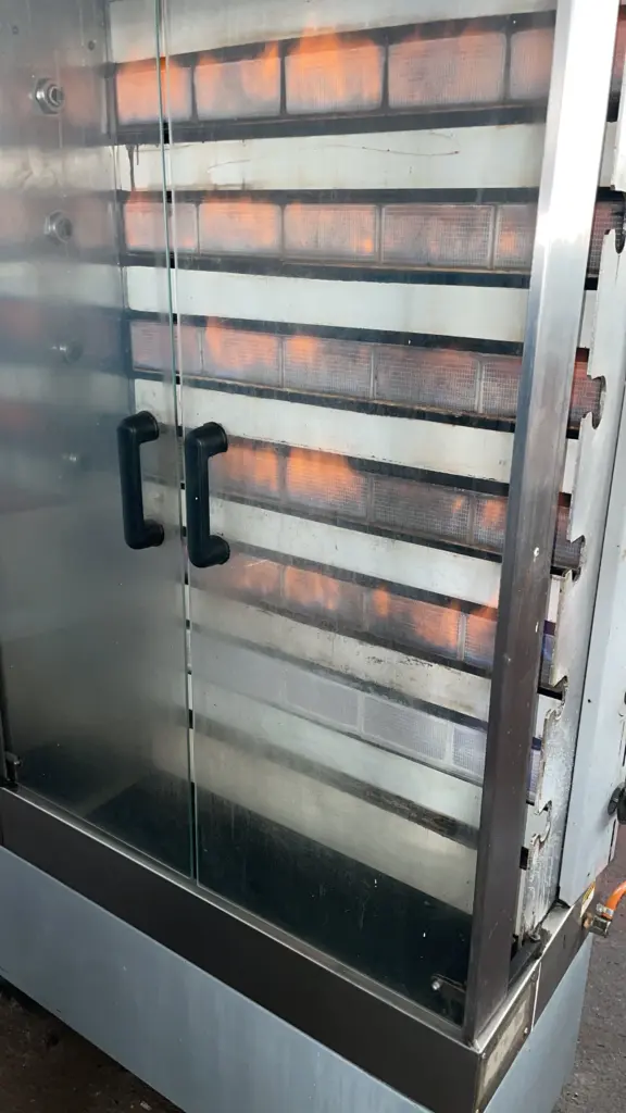 1. Reparación-Mantenimiento-e-Instalación-de-Maquinaria-de-Hostelería-Multimarca